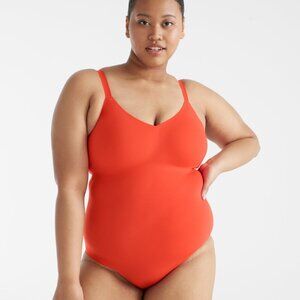Knix LuxLift Bodysuit in M+
